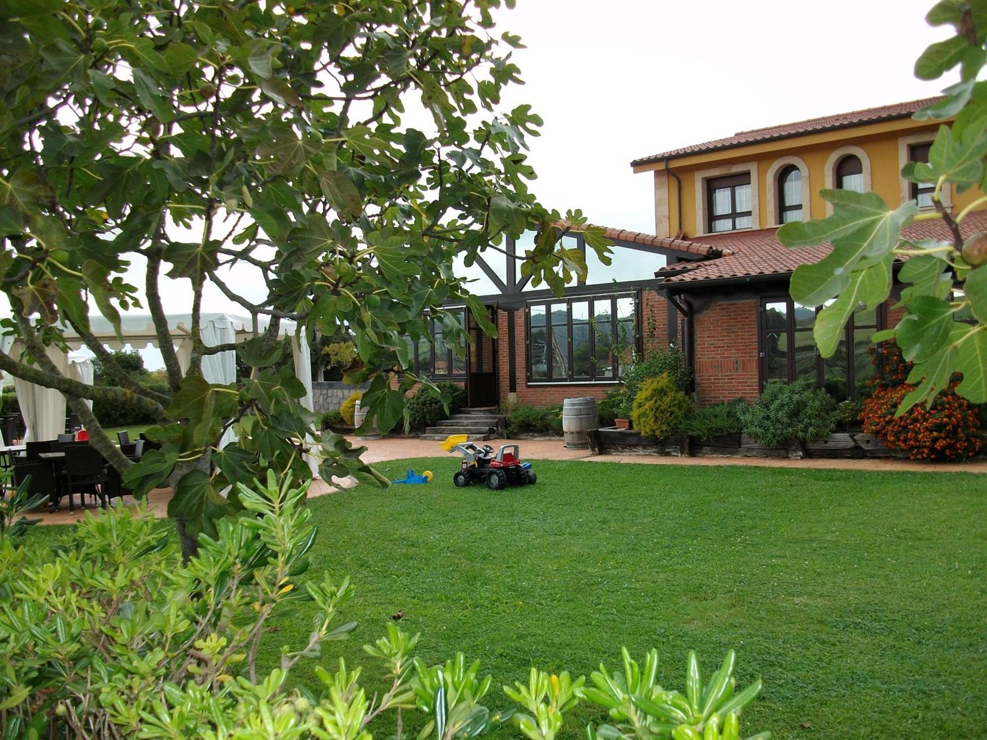Casa De Labranza Ria De Castellanos Hotel Arnuero Ngoại thất bức ảnh